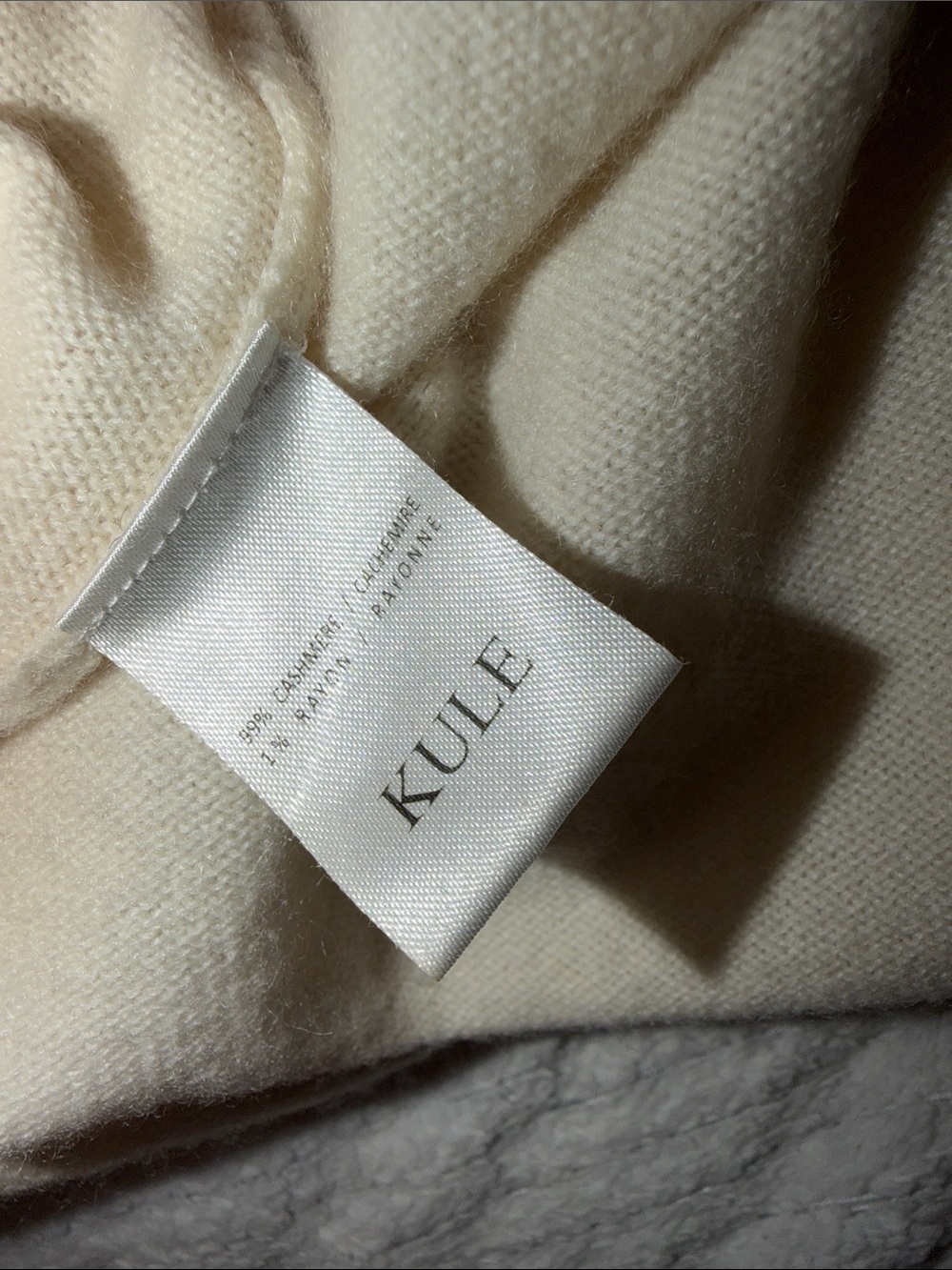 KULE Cream Crewneck Sweater with Yellow BANANAS Graphic - Picture 10 of 11